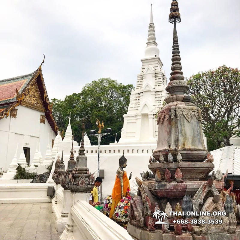 Сила Жизни экскурсия туристической компании Magic Thai Online в Паттайе, храм СПИДа в Тайланде, Лопбури город обезьян, Зеркальный храм, святилище секты Дхаммакая - фото 20