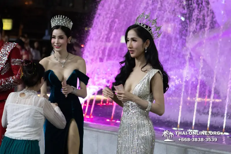Tiffany's Cabaret Show Pattaya в Тайланде тур Seven Countries фото