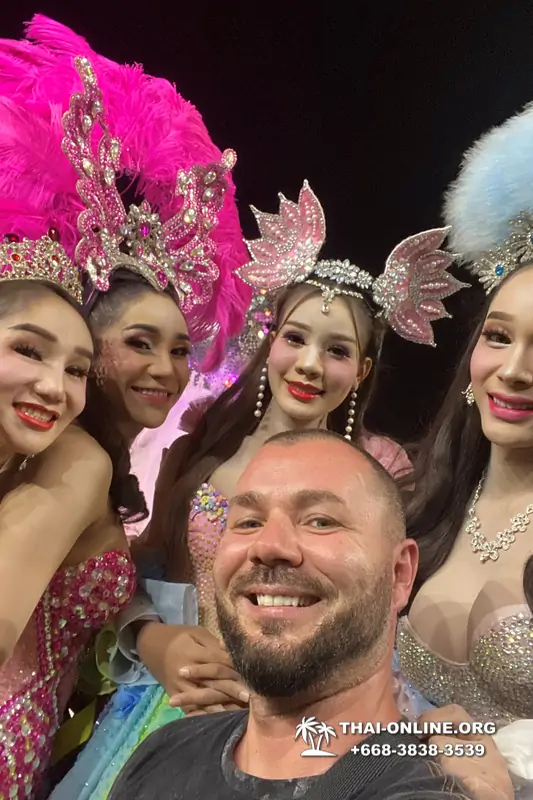 Tiffany's Cabaret Show Pattaya в Тайланде тур Seven Countries фото