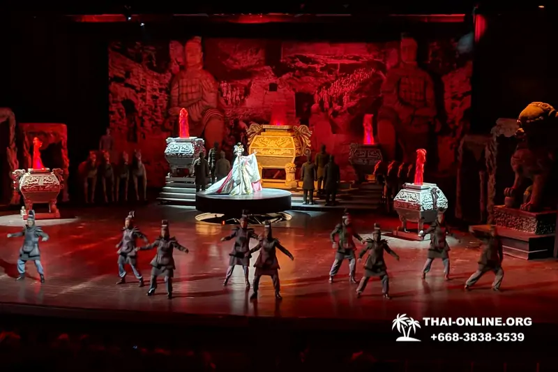 Colosseum show Pattaya Таиланд фото Thai Online 42