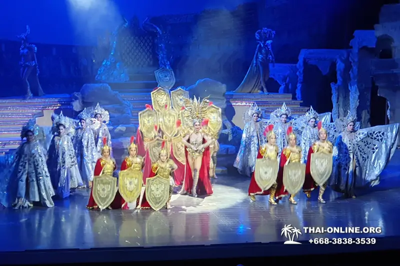 Шоу трансвеститов Колизей в Паттайе фото 6