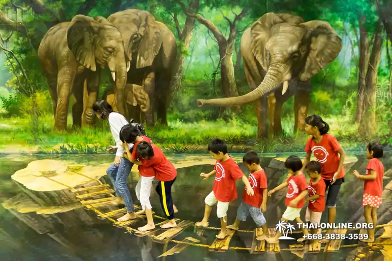 3D галерея "Art in Paradise" фото тура Seven Countries в Пат