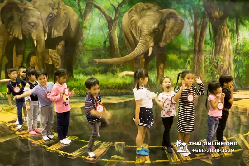 3D галерея "Art in Paradise" фото тура Seven Countries в Пат