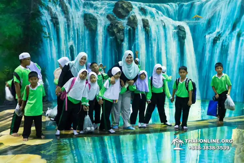 3D галерея "Art in Paradise" фото тура Seven Countries в Пат