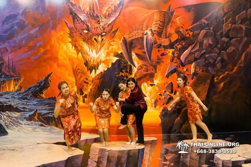 3D галерея "Art in Paradise" фото тура Seven Countries в Пат